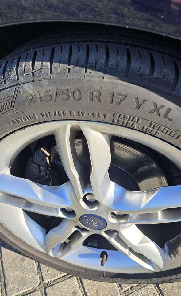 Voiture Ford C-MAX: photos 6 Voiture Ford C-MAX: photos 6