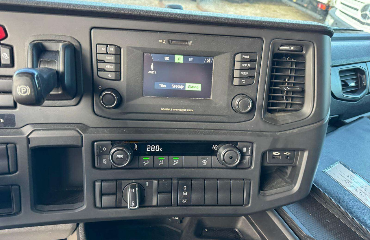 Tracteur routier Scania G450 ADR: photos 14