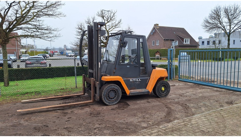 Still R70-60 - Chariot élévateur diesel: photos 1 Still R70-60 - Chariot élévateur diesel: photos 1