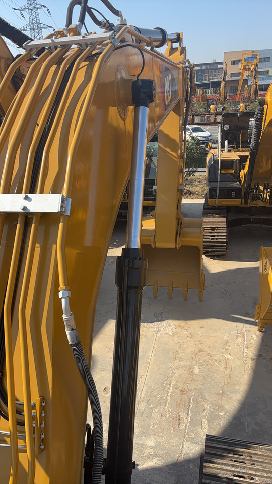 CATERPILLAR 330D2L used excavator source supply - Pelle sur chenille: photos 4 CATERPILLAR 330D2L used excavator source supply - Pelle sur chenille: photos 4
