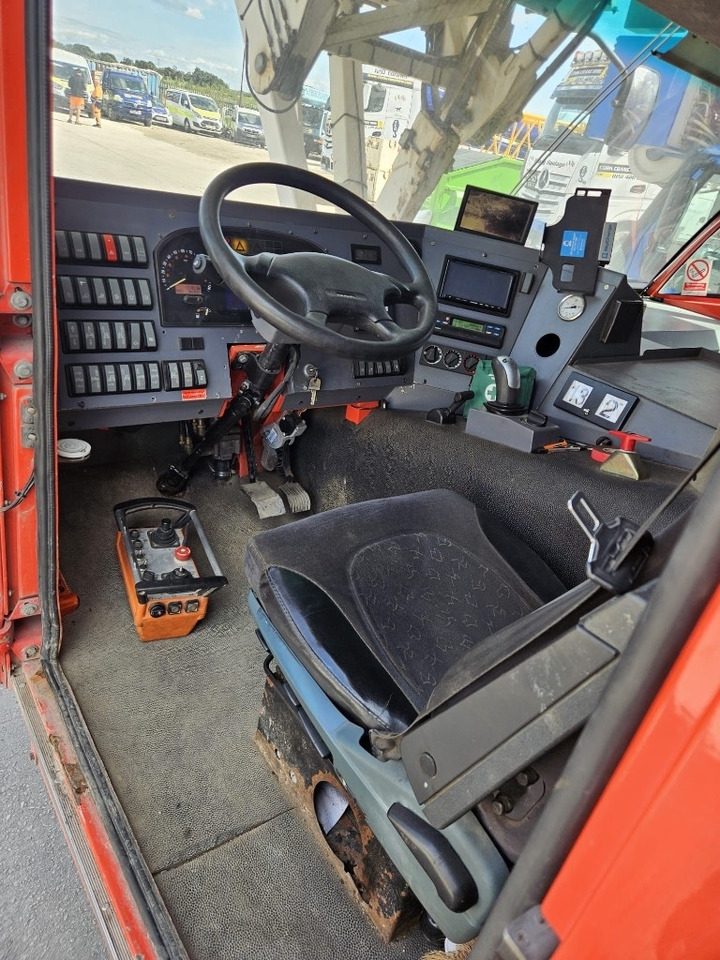 Spierings AT5 - 599 - Grue à montage rapide: photos 2 Spierings AT5 - 599 - Grue à montage rapide: photos 2