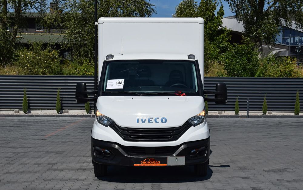 Iveco DAILY 35C16 / 2.3 - 160 KM / 3 OSOBY / DO 3,5 TONY / KONTENER / DOSTAWCZE / WINDA PALFINGER / KLIMA / 2022 / SERWISOWANY / SPROWADZONY Z NIEMIEC - Fourgon grand volume: photos 2 Iveco DAILY 35C16 / 2.3 - 160 KM / 3 OSOBY / DO 3,5 TONY / KONTENER / DOSTAWCZE / WINDA PALFINGER / KLIMA / 2022 / SERWISOWANY / SPROWADZONY Z NIEMIEC - Fourgon grand volume: photos 2