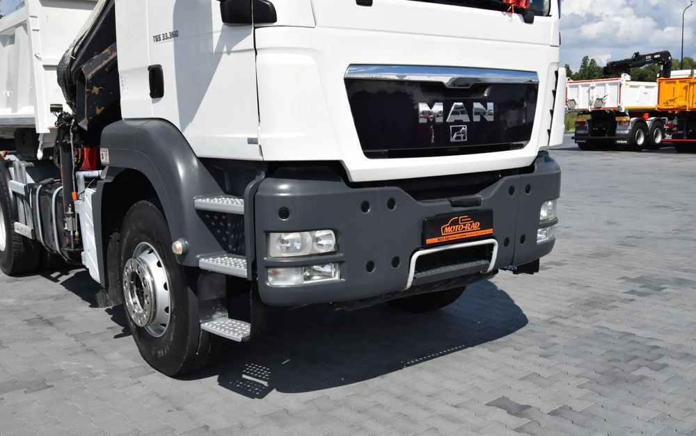 Camion benne MAN TGS 33.360 / 6x4 / HDS HIAB 122 E-2 HIDUO / STEROWANIE RADIOWE / WYWROTKA / HYDROBURTA / AUTOMAT / KLIMA / TEMPOMAT / KAMERA COFANIA / SPROWADZONY: photos 19