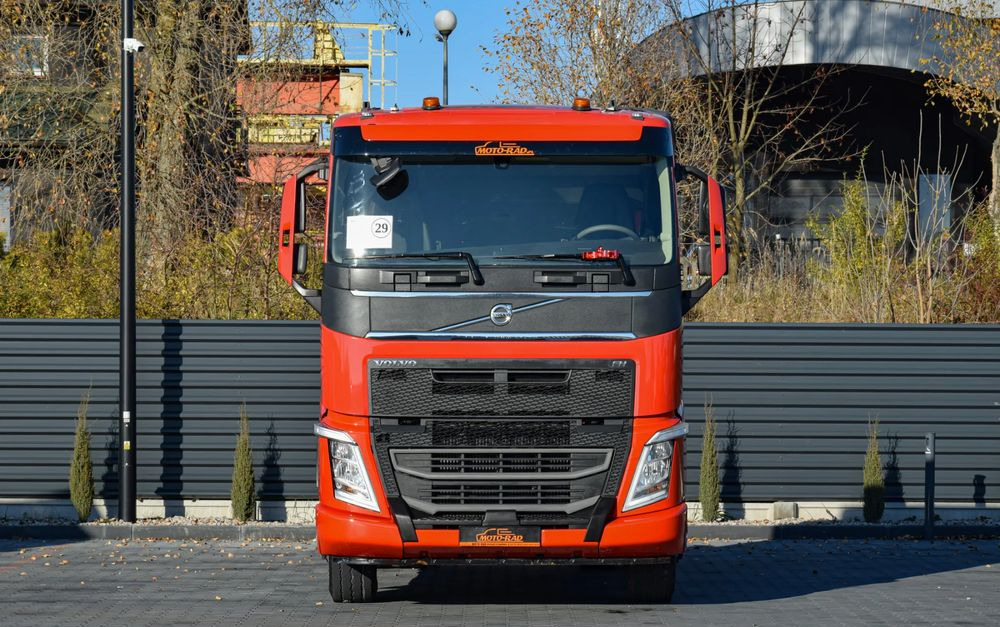 Volvo FH500 / NISKA KABINA / HYDRAULIKA / EURO 6 / ACC / LEDY / ALUFELGI / SERWISOWANY / SPROWADZONY - Tracteur routier: photos 2 Volvo FH500 / NISKA KABINA / HYDRAULIKA / EURO 6 / ACC / LEDY / ALUFELGI / SERWISOWANY / SPROWADZONY - Tracteur routier: photos 2