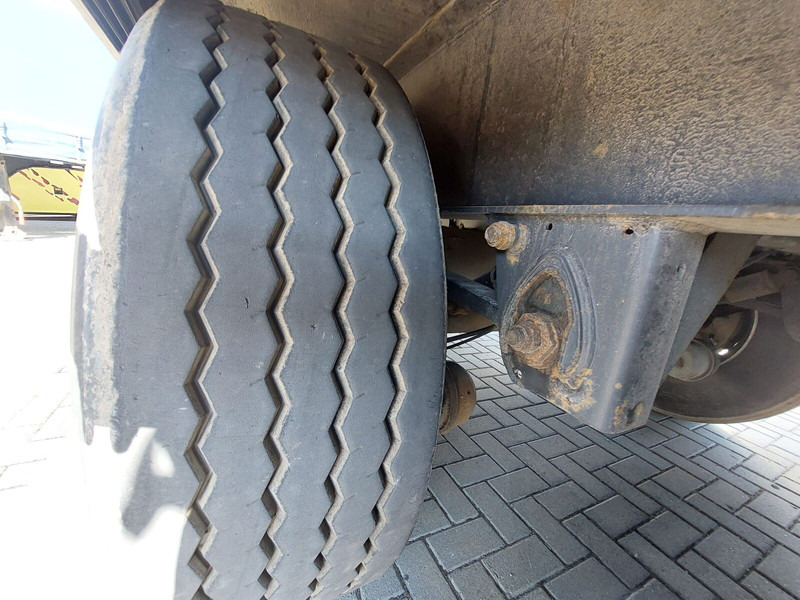 Semi-remorque rideaux coulissants Krone SD: photos 14 Semi-remorque rideaux coulissants Krone SD: photos 14