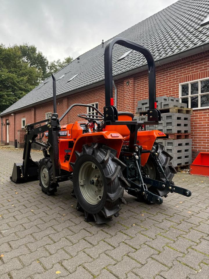Kleintrakor Kubota B1402DT mit Frontlader ab 125 € pro Monat. - Micro tracteur: photos 3 Kleintrakor Kubota B1402DT mit Frontlader ab 125 € pro Monat. - Micro tracteur: photos 3