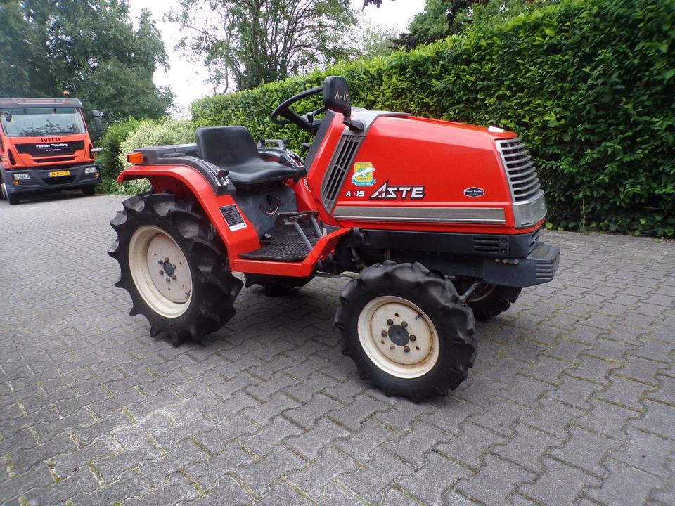 Kleintraktor Kubota A-15 - Micro tracteur: photos 5 Kleintraktor Kubota A-15 - Micro tracteur: photos 5