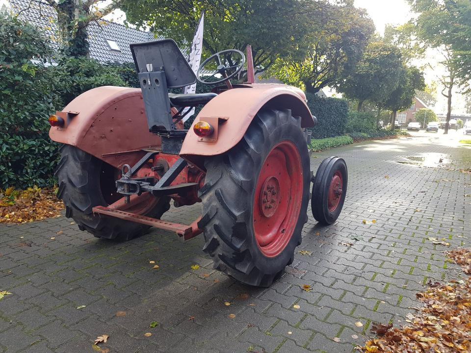 Oldtimer Hanomag R425 - Tracteur agricole: photos 4 Oldtimer Hanomag R425 - Tracteur agricole: photos 4