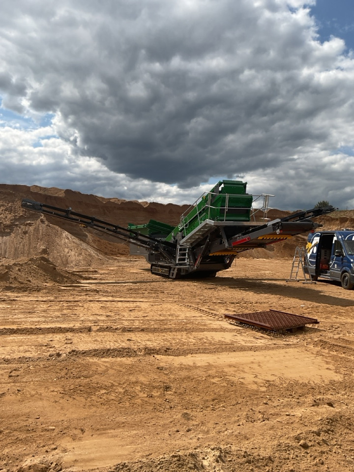 McCloskey S110 - Crible: photos 4 McCloskey S110 - Crible: photos 4