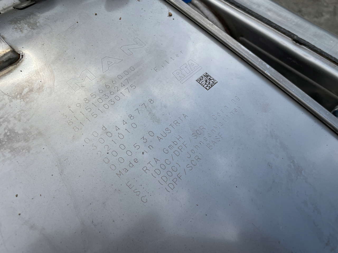 KATALIZATOR MAN TGX TGS EURO 6 DPF TŁUMIK WYDECH 81151036247 - Catalyseur: photos 5 KATALIZATOR MAN TGX TGS EURO 6 DPF TŁUMIK WYDECH 81151036247 - Catalyseur: photos 5