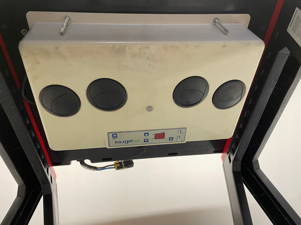 KLIMATYZACJA POSTOJOWA COMPACT 1,6 MOLPIR MAN SCANIA DAF IVECO - NOWA - - Compresseur de climatisation pour Camion: photos 5 KLIMATYZACJA POSTOJOWA COMPACT 1,6 MOLPIR MAN SCANIA DAF IVECO - NOWA - - Compresseur de climatisation pour Camion: photos 5