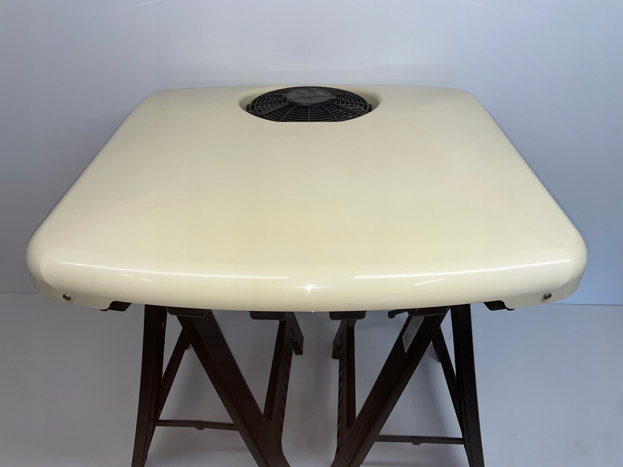 KLIMATYZACJA POSTOJOWA SLIM SCANIA NTG MC2358116 - Compresseur de climatisation pour Camion: photos 1 KLIMATYZACJA POSTOJOWA SLIM SCANIA NTG MC2358116 - Compresseur de climatisation pour Camion: photos 1