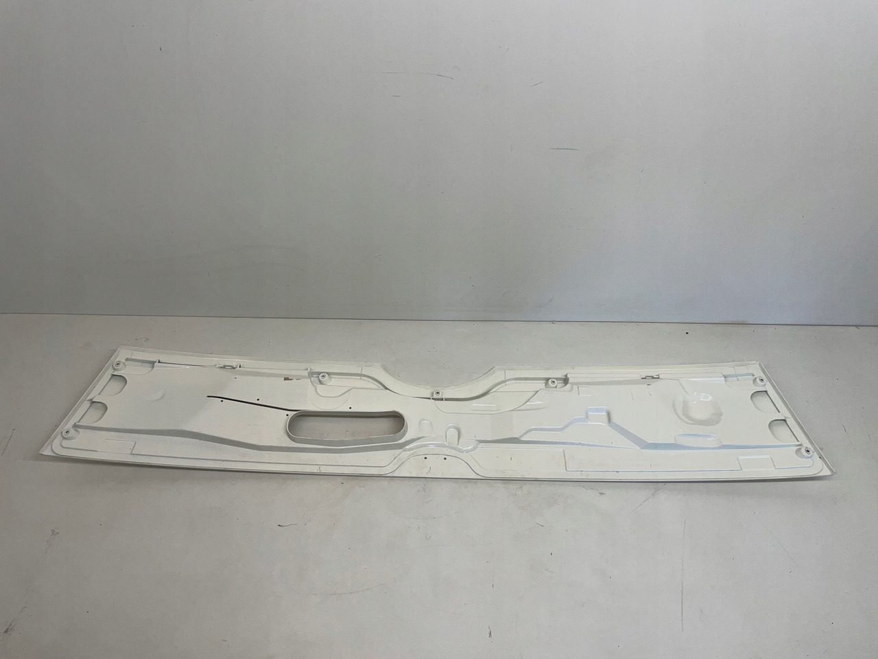 MASKA ATRAPA M ERCEDES ACTROS MP4 MP 4 - Capot pour Camion: photos 3 MASKA ATRAPA M ERCEDES ACTROS MP4 MP 4 - Capot pour Camion: photos 3