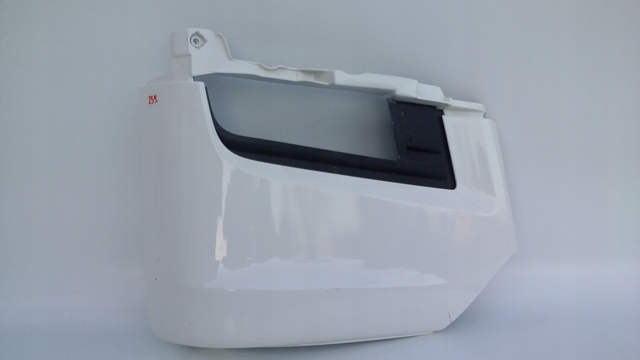 PRAWA OSŁONA NA HALOGEN MAN TGX EURO 6 ZDERZAK - Pare-chocs pour Camion: photos 1 PRAWA OSŁONA NA HALOGEN MAN TGX EURO 6 ZDERZAK - Pare-chocs pour Camion: photos 1