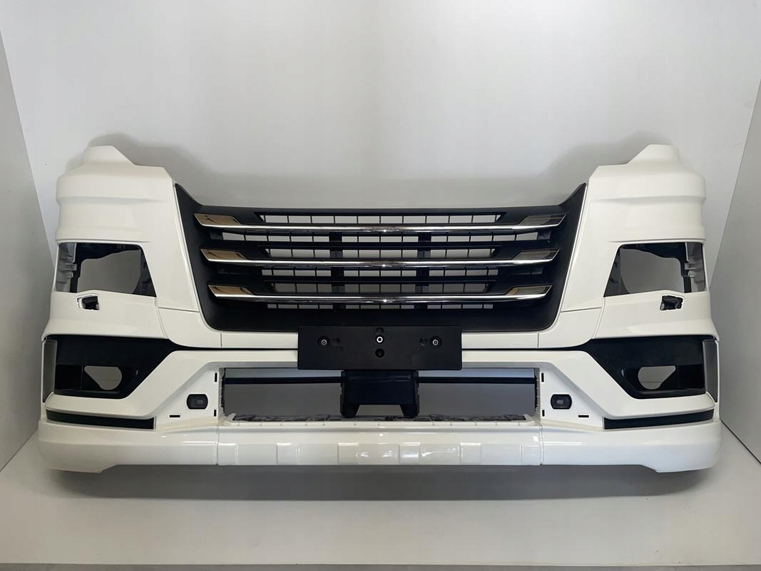 ZDERZAK MAN TGX 3 TG3 TGX3 EURO 6 NOWY MODEL 2021 - Pare-chocs pour Camion: photos 2 ZDERZAK MAN TGX 3 TG3 TGX3 EURO 6 NOWY MODEL 2021 - Pare-chocs pour Camion: photos 2