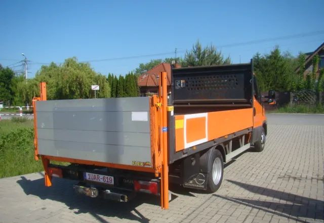 Iveco DAILY 35 C 15 WINDA 750KG 3.5T NA HAKU - Utilitaire plateau: photos 5 Iveco DAILY 35 C 15 WINDA 750KG 3.5T NA HAKU - Utilitaire plateau: photos 5