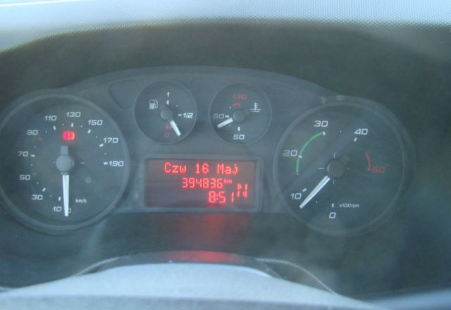 Camion fourgon Iveco DAILY 70 C 18 3.0TDI 5.45M WINDA 1000KG: photos 16