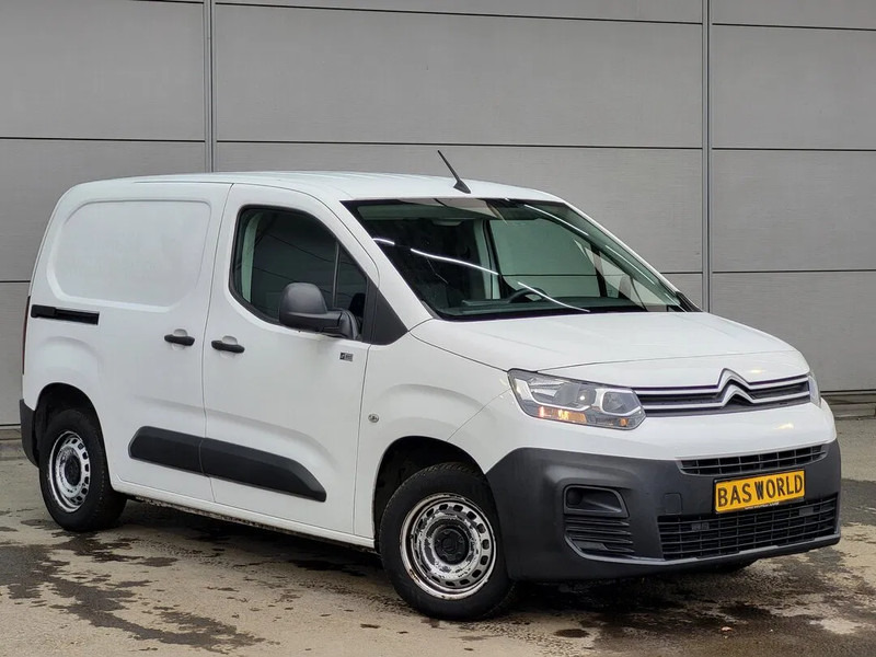 Citroën Berlingo L1 - Fourgonnette: photos 3 Citroën Berlingo L1 - Fourgonnette: photos 3