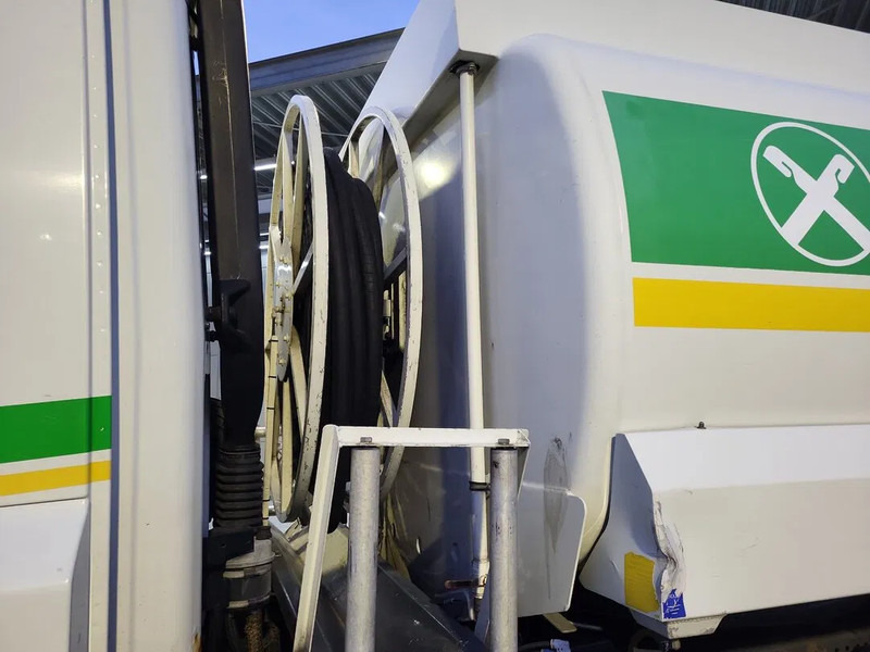 Camion citerne DAF CF 75.310: photos 9 Camion citerne DAF CF 75.310: photos 9