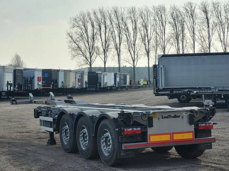 Lecitrailer SR3EC - Semi-remorque porte-conteneur/ Caisse mobile: photos 2 Lecitrailer SR3EC - Semi-remorque porte-conteneur/ Caisse mobile: photos 2