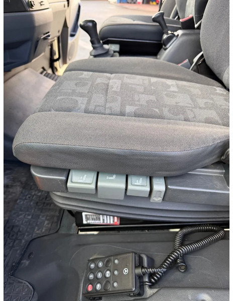 Mercedes-Benz Atego 816 - Camion plateau: photos 5 Mercedes-Benz Atego 816 - Camion plateau: photos 5