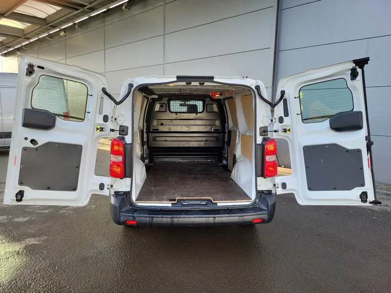 Opel Vivaro - Fourgonnette, Utilitaire double cabine: photos 3 Opel Vivaro - Fourgonnette, Utilitaire double cabine: photos 3