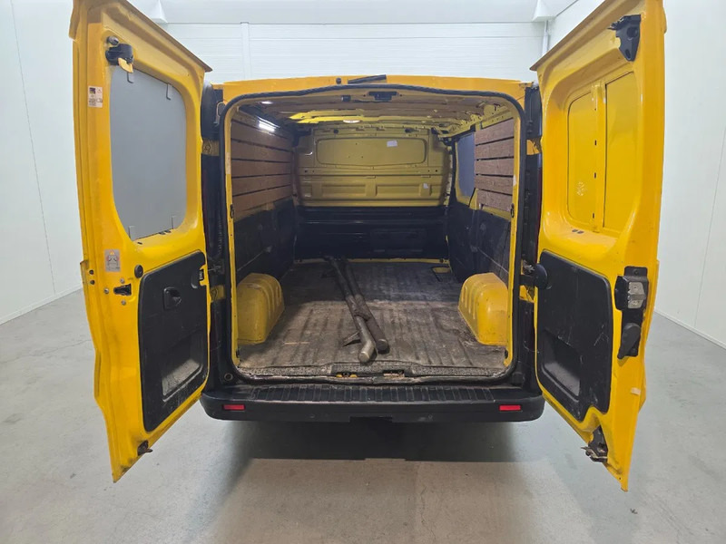 Renault Trafic 1.6 dCi T29 L2H1 Comfort Energy CHECK ENGINE LIGHT! - Fourgonnette: photos 5 Renault Trafic 1.6 dCi T29 L2H1 Comfort Energy CHECK ENGINE LIGHT! - Fourgonnette: photos 5