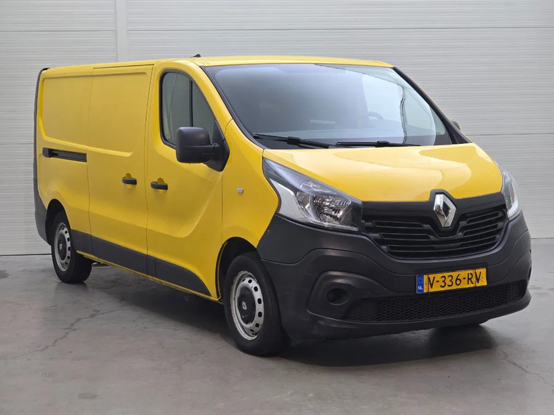 Renault Trafic 1.6 dCi T29 L2H1 Comfort Energy CHECK ENGINE LIGHT! - Fourgonnette: photos 2 Renault Trafic 1.6 dCi T29 L2H1 Comfort Energy CHECK ENGINE LIGHT! - Fourgonnette: photos 2