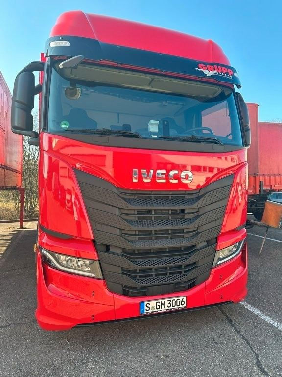 Iveco AS 260SY/FS CM - Camion porte-conteneur/ Caisse mobile: photos 2 Iveco AS 260SY/FS CM - Camion porte-conteneur/ Caisse mobile: photos 2