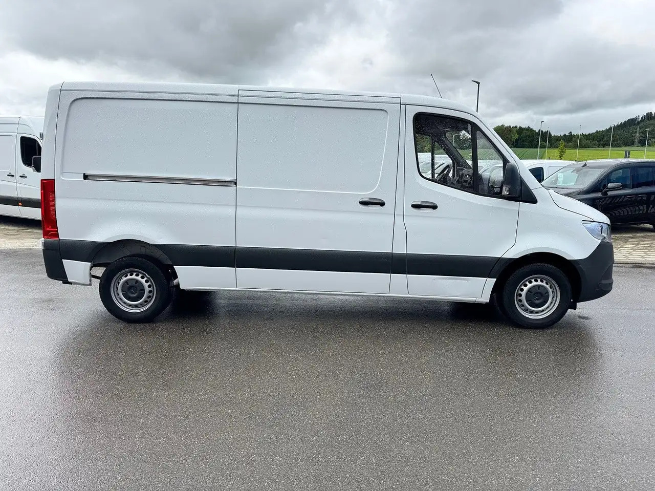 Mercedes-Benz Sprinter 215 CDI Flach Lang Klima FWD - Fourgon utilitaire: photos 4 Mercedes-Benz Sprinter 215 CDI Flach Lang Klima FWD - Fourgon utilitaire: photos 4