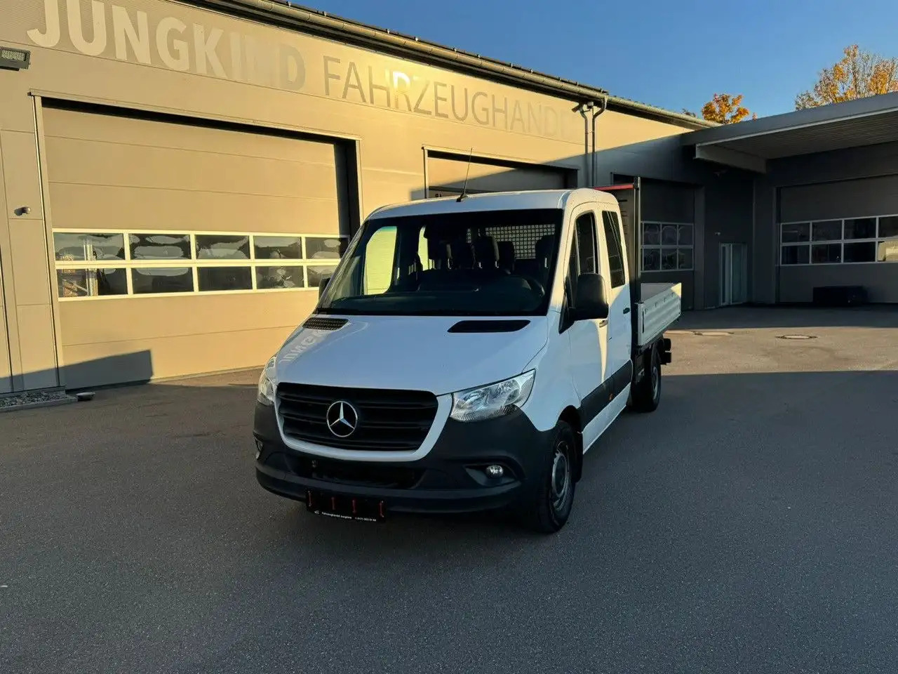 Mercedes-Benz Sprinter 317 CDI Lang DoKa Pritsche AHK 3,5t - Utilitaire plateau, Utilitaire double cabine: photos 2 Mercedes-Benz Sprinter 317 CDI Lang DoKa Pritsche AHK 3,5t - Utilitaire plateau, Utilitaire double cabine: photos 2
