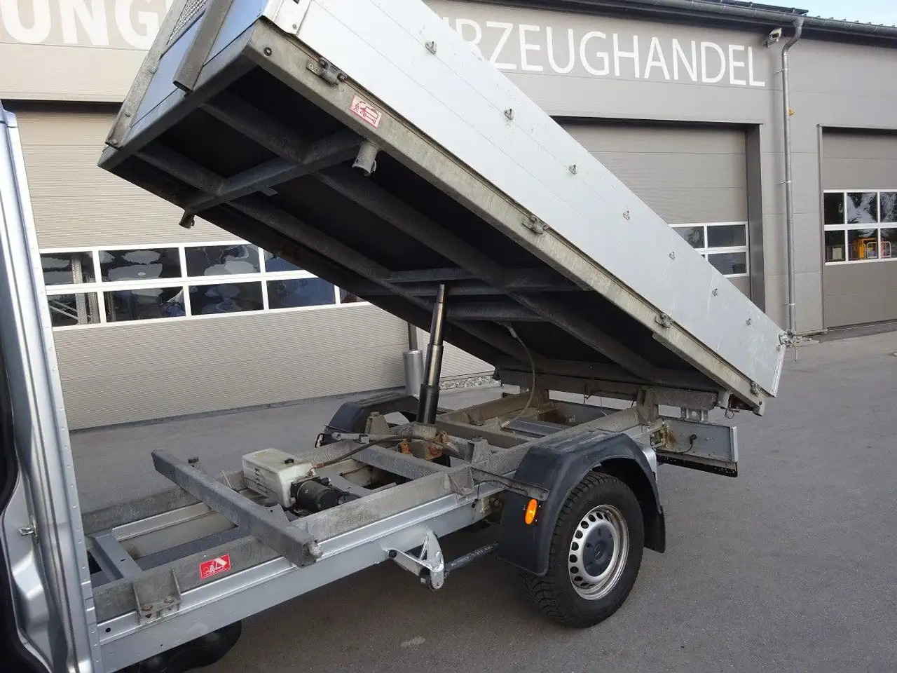 Utilitaire benne, Utilitaire double cabine Mercedes-Benz Sprinter 319 CDI DoKa Maxi Kipper AHK 2,8t: photos 6