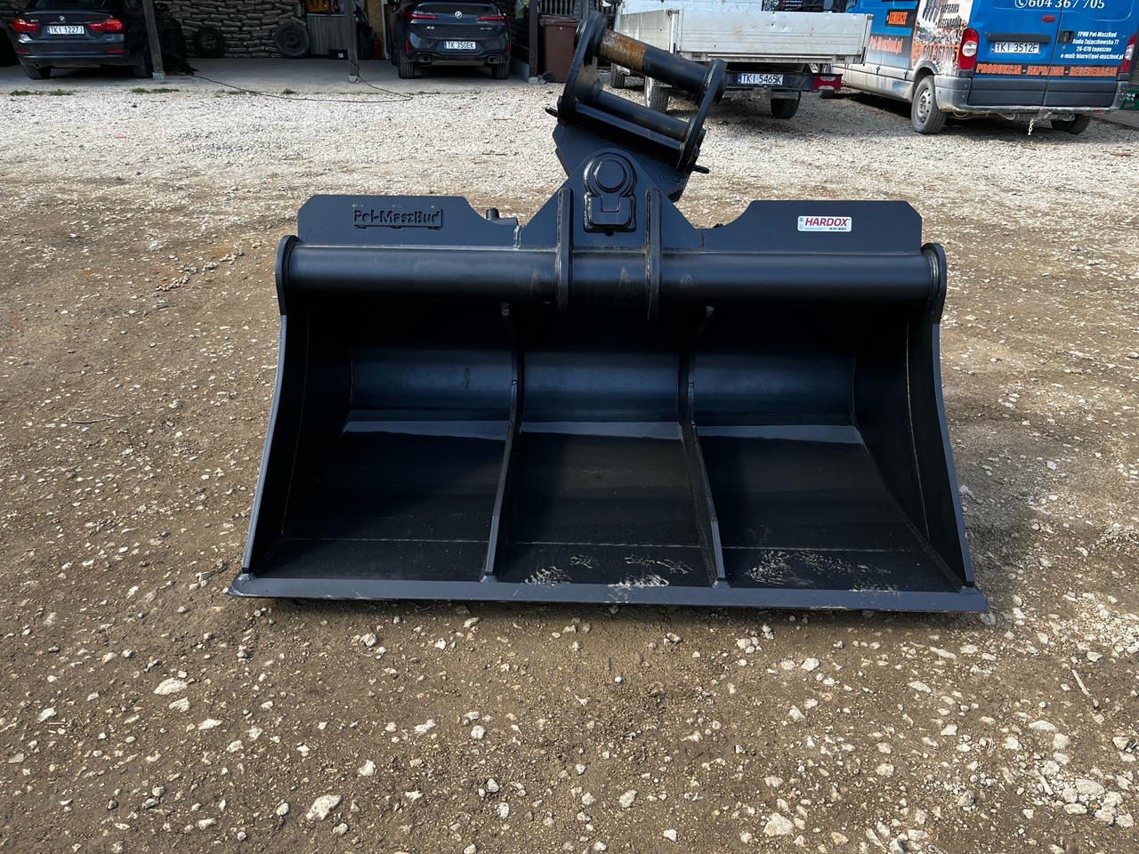 Łyżka skarpowa hydraulicznie uchylna 1.4m3 - Godet pour pelle pour Godet pour pelle: photos 4 Łyżka skarpowa hydraulicznie uchylna 1.4m3 - Godet pour pelle pour Godet pour pelle: photos 4