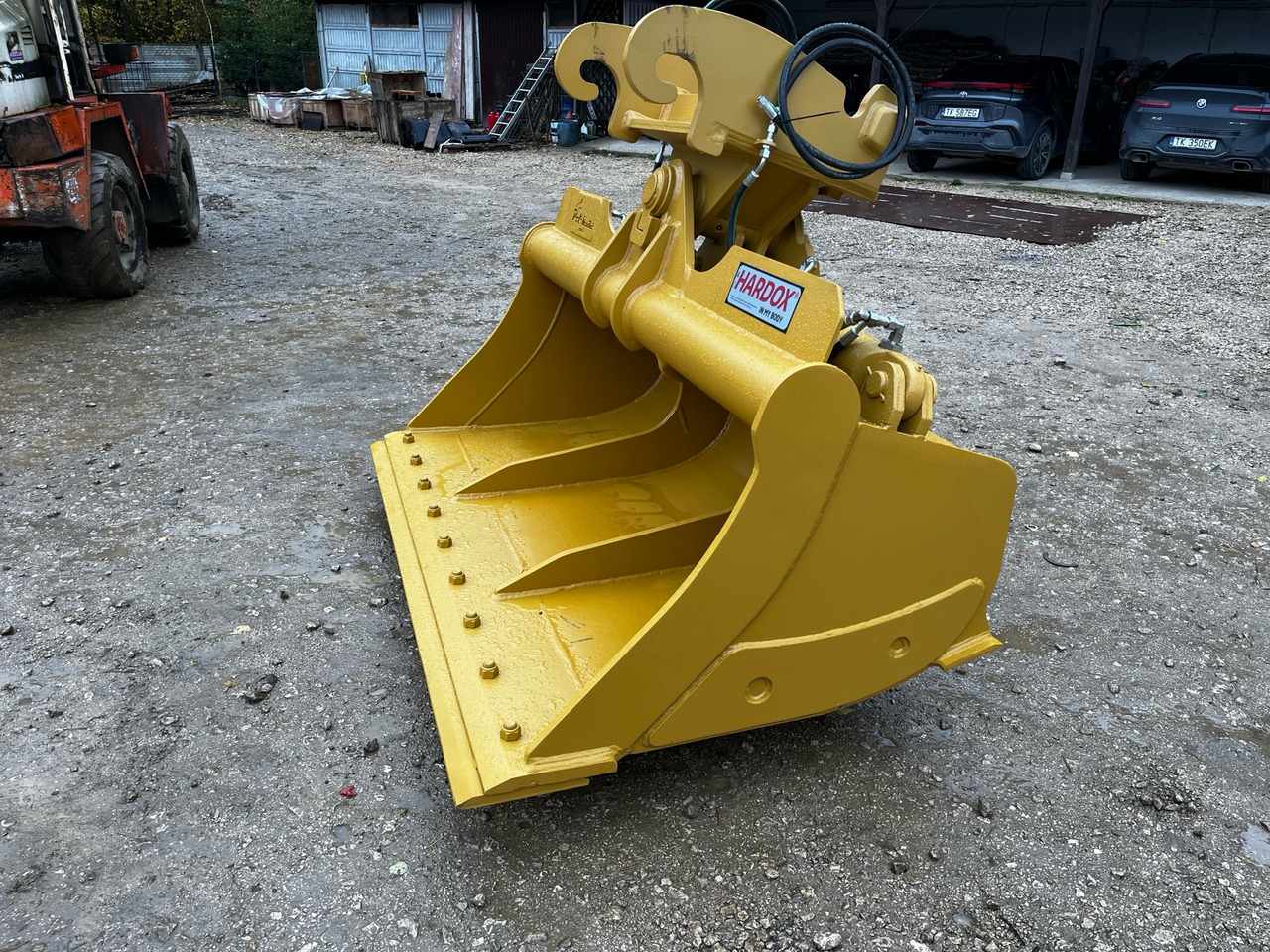 Łyżka skarpowa hydraulicznie uchylna - Godet pour pelle pour Godet pour pelle: photos 3 Łyżka skarpowa hydraulicznie uchylna - Godet pour pelle pour Godet pour pelle: photos 3