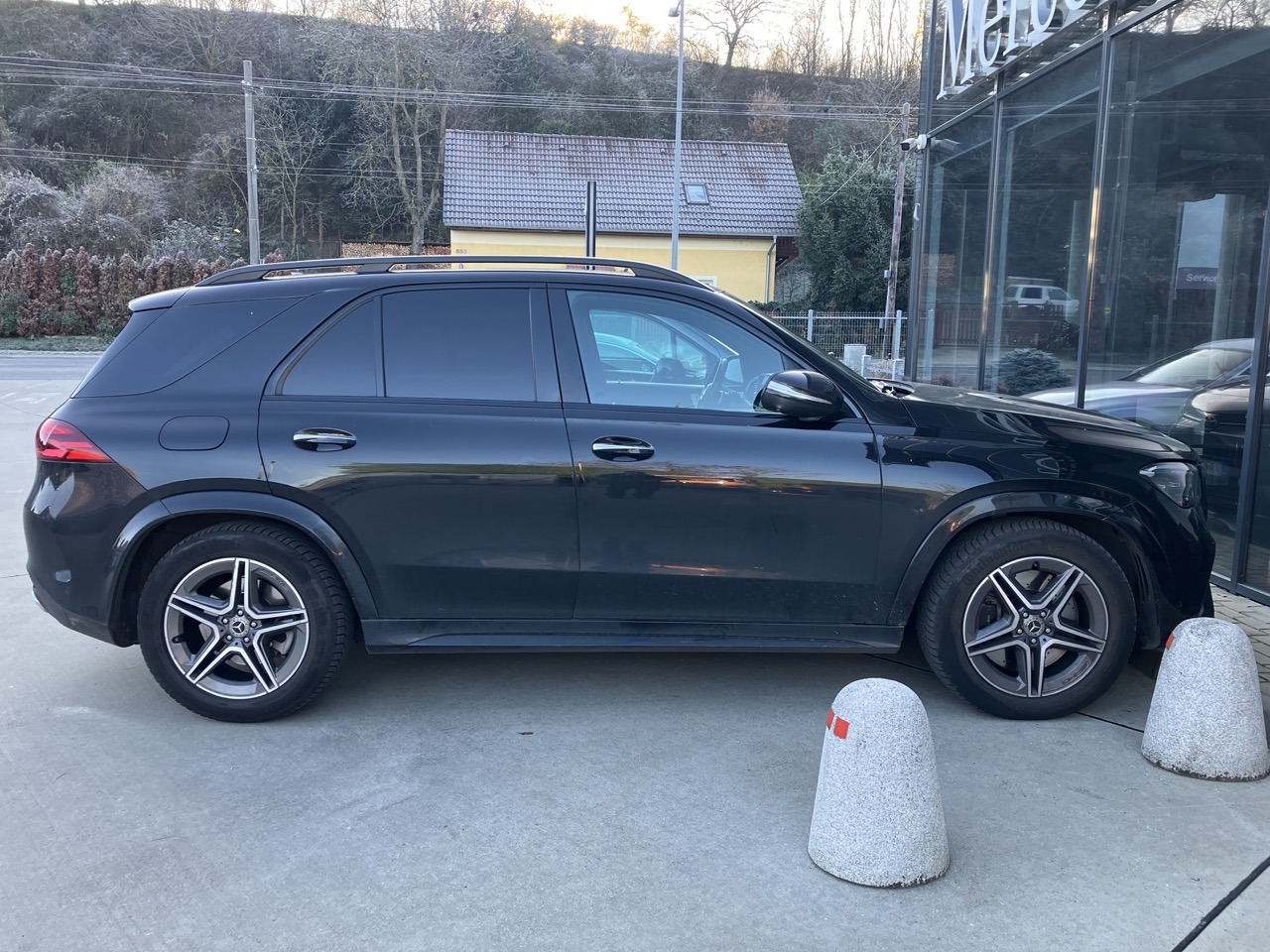 MERCEDES-BENZ GLE 450d - SUV: photos 1 MERCEDES-BENZ GLE 450d - SUV: photos 1