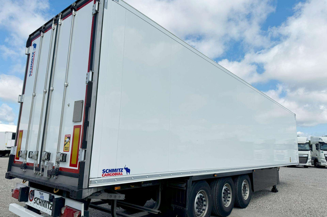 Schmitz CARRIER VECTOR 1550 - Semi-remorque frigorifique: photos 3 Schmitz CARRIER VECTOR 1550 - Semi-remorque frigorifique: photos 3
