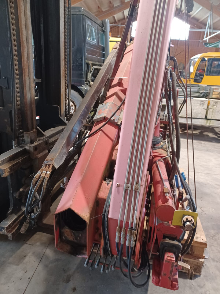 FASSI Ladekran F 190.24 von LKW MAN 26.35 - Grue auxiliaire: photos 4 FASSI Ladekran F 190.24 von LKW MAN 26.35 - Grue auxiliaire: photos 4