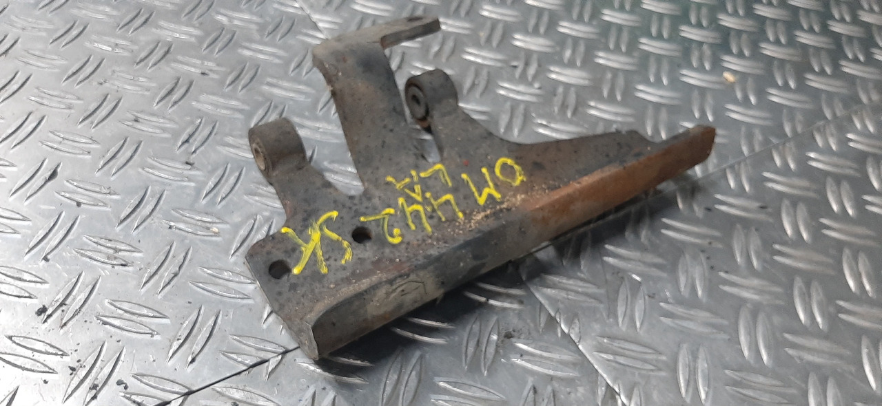 Gebrauchte Motorhalterung, DB 1735 SK, Typ OM 442 LA, Artikel - Nr. : 81.99999 - 9999 - Support de moteur pour Camion: photos 3 Gebrauchte Motorhalterung, DB 1735 SK, Typ OM 442 LA, Artikel - Nr. : 81.99999 - 9999 - Support de moteur pour Camion: photos 3