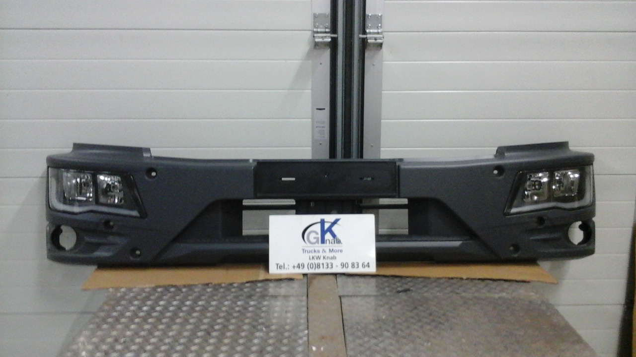 Neuwertige Stoßstange MAN TGL / TG3 kpl. einteilig, Artikel - Nr.: 81.41614 - 0109 - Pare-chocs pour Camion: photos 5 Neuwertige Stoßstange MAN TGL / TG3 kpl. einteilig, Artikel - Nr.: 81.41614 - 0109 - Pare-chocs pour Camion: photos 5