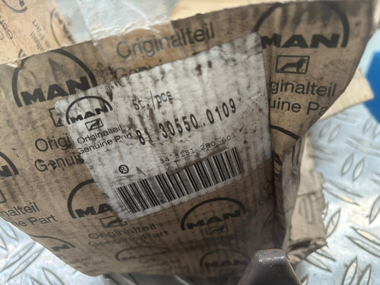 Neuwertiges MAN Ausrücklager, Kupplungssatz, Artikel - Nr. : 81.30550 - 0109 - Embrayage et pièces pour Camion: photos 3 Neuwertiges MAN Ausrücklager, Kupplungssatz, Artikel - Nr. : 81.30550 - 0109 - Embrayage et pièces pour Camion: photos 3