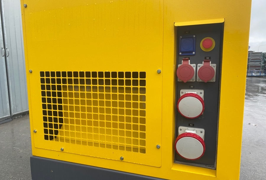 ATLAS Copco Qas 100 - Groupe électrogène: photos 4 ATLAS Copco Qas 100 - Groupe électrogène: photos 4