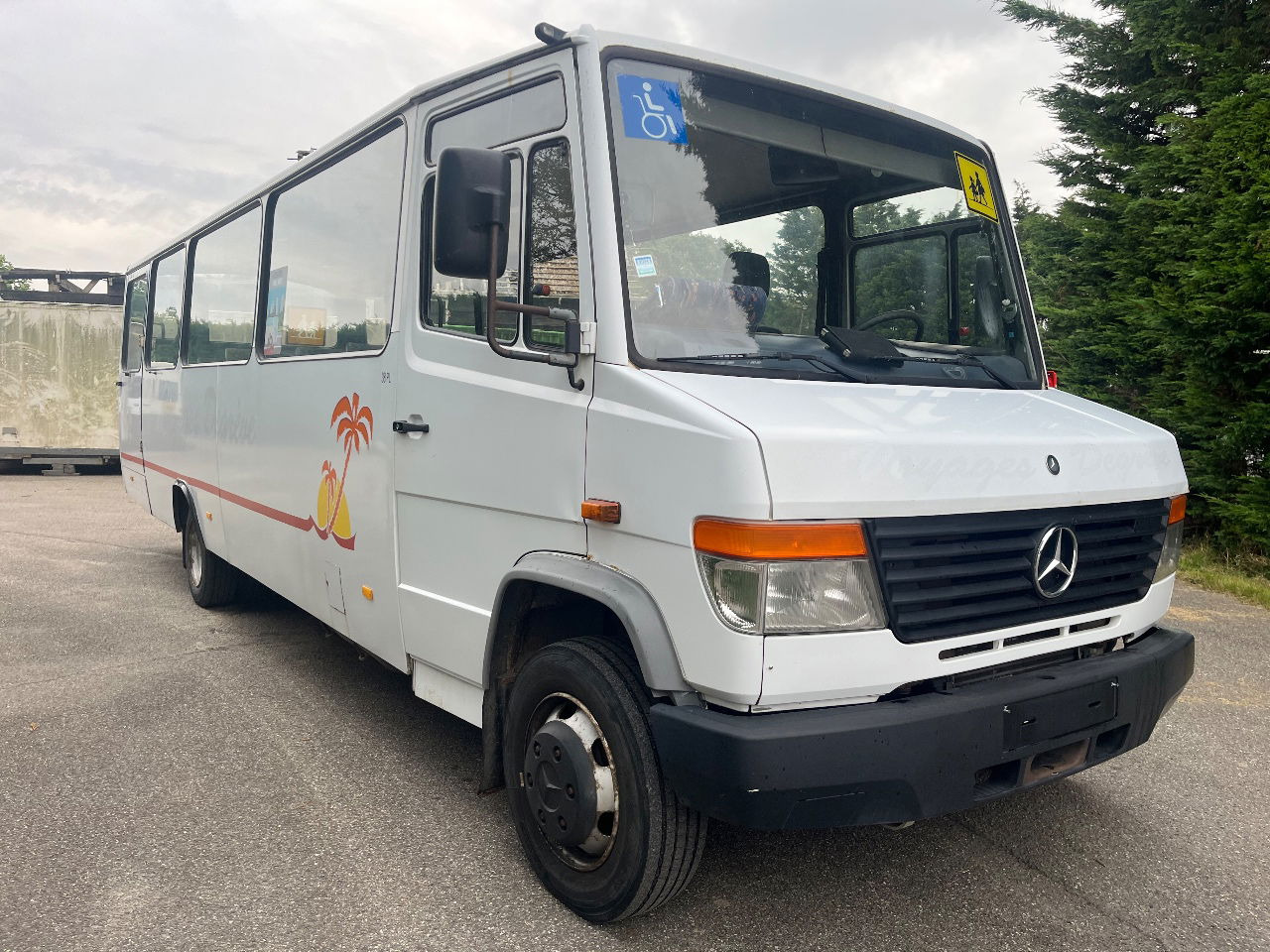 Mercedes-Benz Vario 814 Retarder - Bus interurbain: photos 3 Mercedes-Benz Vario 814 Retarder - Bus interurbain: photos 3