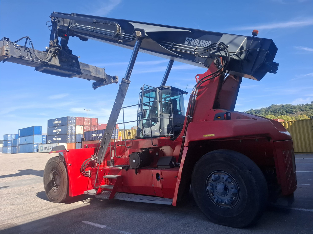 KALMAR DRG 450 60 S5 - Reach stacker: photos 2 KALMAR DRG 450 60 S5 - Reach stacker: photos 2