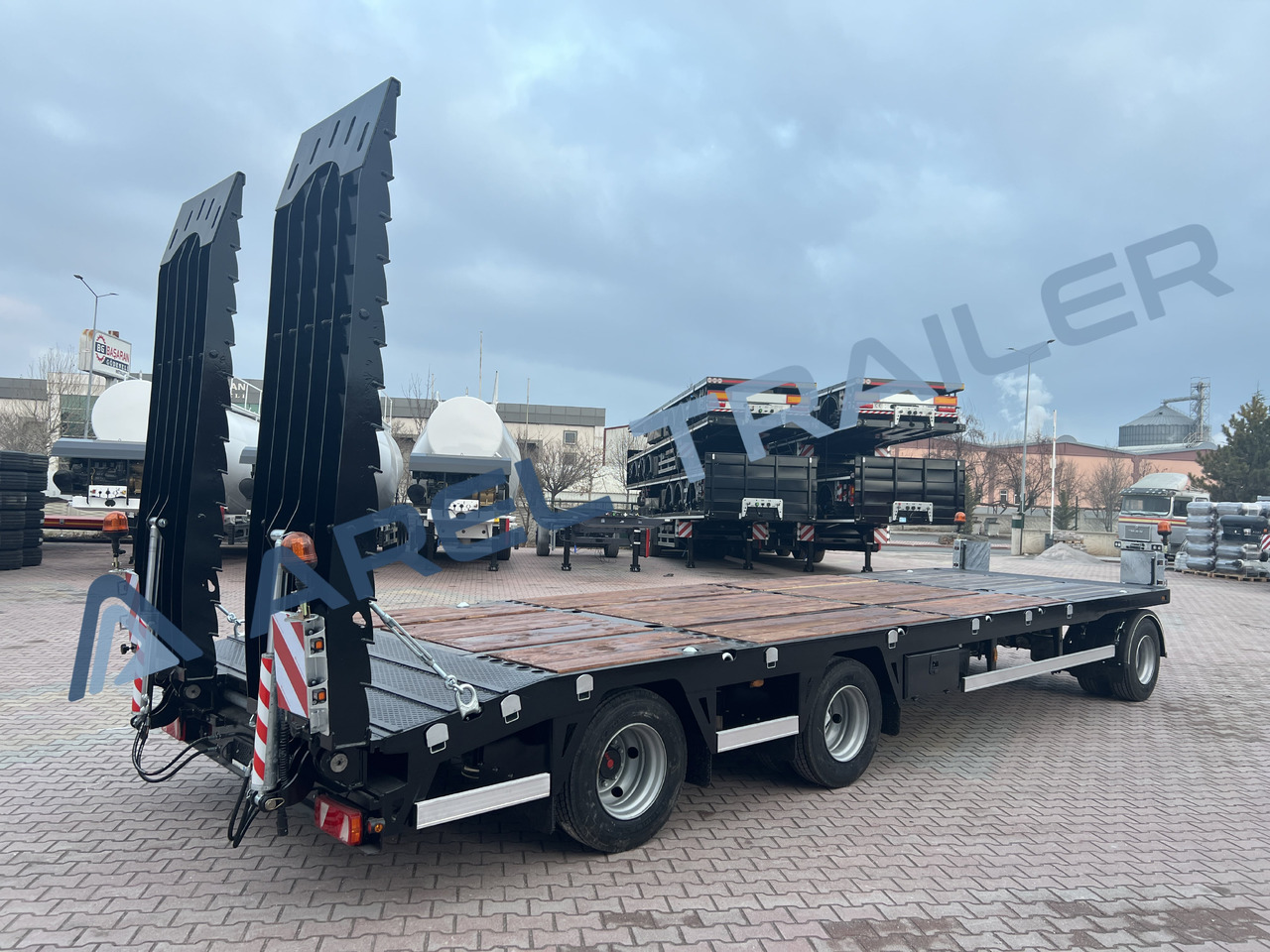 AREL TRAILER 2+1 AXLE DRAWBAR REMORQUE TRAILER - Remorque porte-engin surbaissée: photos 3 AREL TRAILER 2+1 AXLE DRAWBAR REMORQUE TRAILER - Remorque porte-engin surbaissée: photos 3