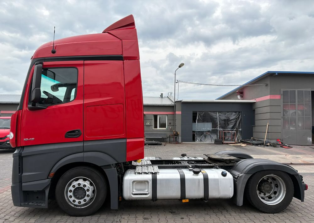 Mercedes-Benz ACTROS 1845 - Tracteur routier: photos 3 Mercedes-Benz ACTROS 1845 - Tracteur routier: photos 3