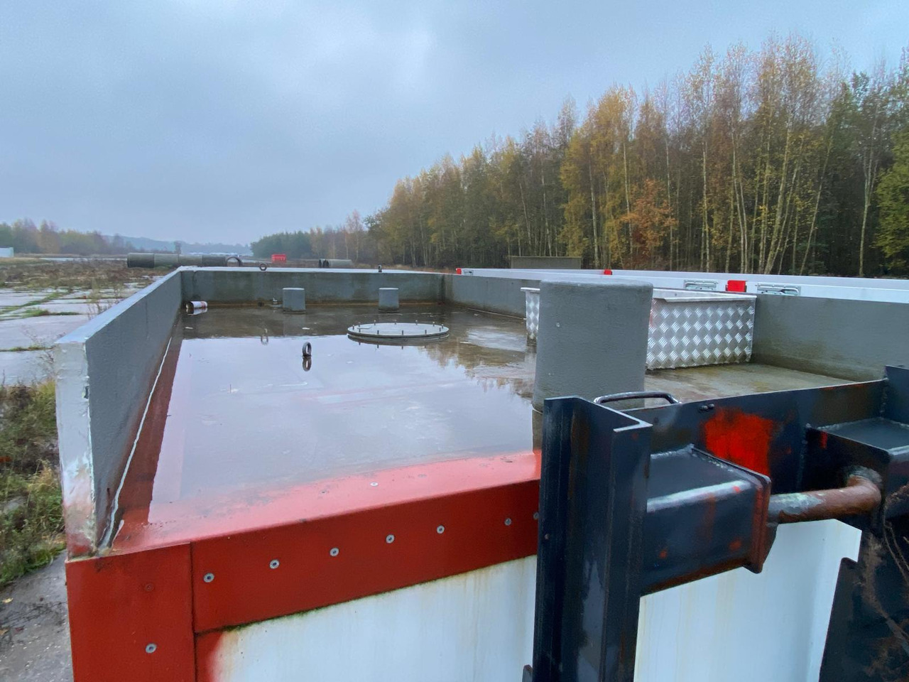 10m³ - Conteneur citerne: photos 3 10m³ - Conteneur citerne: photos 3