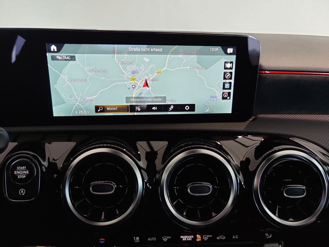 Berline Mercedes-Benz A 200 7G-DCT AMG Line Kamera Navi LED SHZ: photos 12 Berline Mercedes-Benz A 200 7G-DCT AMG Line Kamera Navi LED SHZ: photos 12