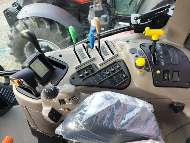 Case IH Maxxum 115 - Tracteur agricole: photos 4 Case IH Maxxum 115 - Tracteur agricole: photos 4