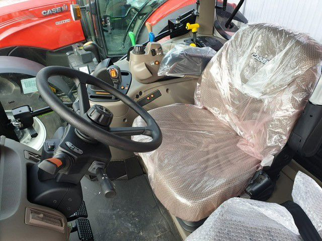Case IH Maxxum 115 - Tracteur agricole: photos 5 Case IH Maxxum 115 - Tracteur agricole: photos 5