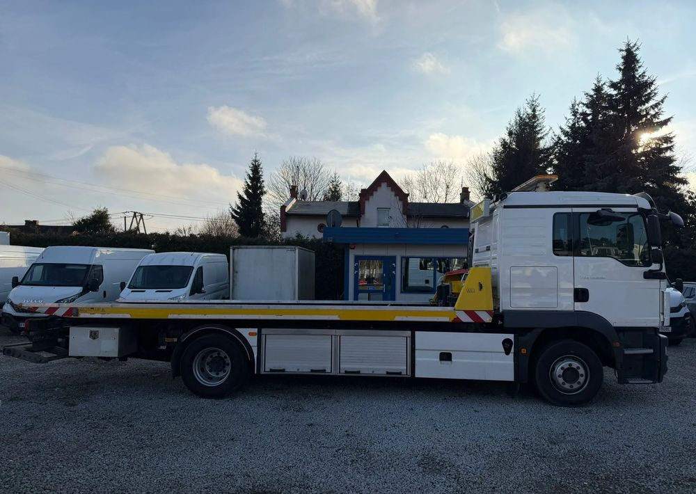 MAN TGM 15.250 Pomoc Drogowa Laweta 2018r - Remorqueuse: photos 4 MAN TGM 15.250 Pomoc Drogowa Laweta 2018r - Remorqueuse: photos 4